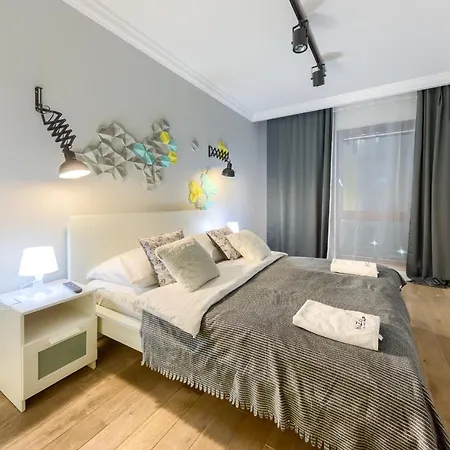 Kazou Service Przy Arkadii Warszawa