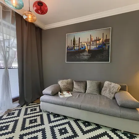 Apartament Kazou Service Przy Arkadii