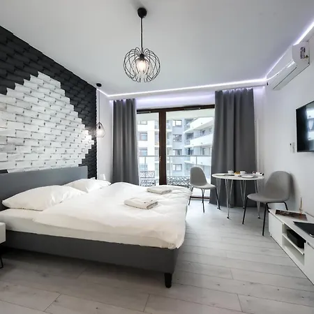Apartament Kazou Service Przy Arkadii *