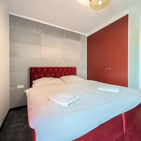 Kazou Service Przy Arkadii Apartament