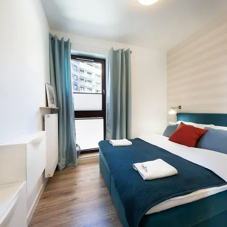 Apartament Kazou Service Przy Arkadii *