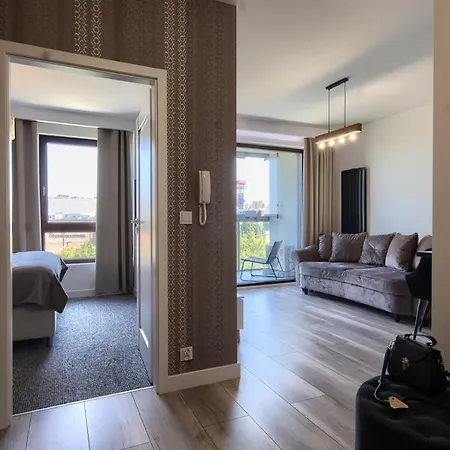 Kazou Service Przy Arkadii Apartament *