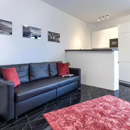 Kazou Service Przy Arkadii Apartament